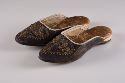Lot 229 - A pair of Turkish Ottoman embroidered slippers
