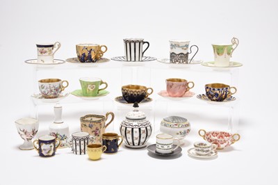 Lot 128 - An assembled group of Coalport including cabinet cups