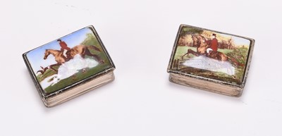 Lot 22 - A Beswick hunting set including riders, foxes and hounds