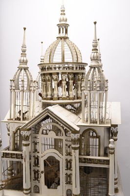 Lot 56 - A Sacre Coeur birdcage with taxidermy bird specimens