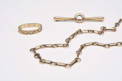 Lot 223 - A necklace, ring and brooch