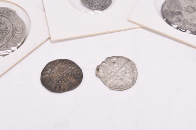 Lot 288 - A small collection of silver hammered coinage including silver long cross pennies
