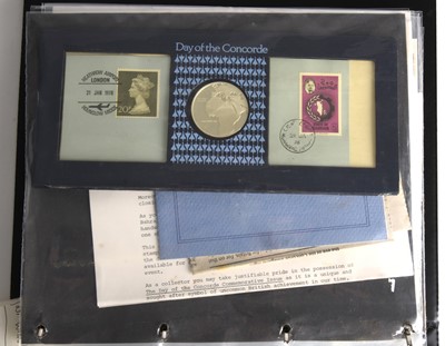 Lot 65 - A large collection of stamps