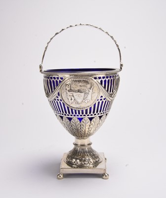 Lot 129 - A George III silver pierced basket