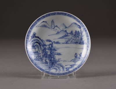 Lot 127 - A Chinese blue and white saucer from the Ca Mau shipwreck
