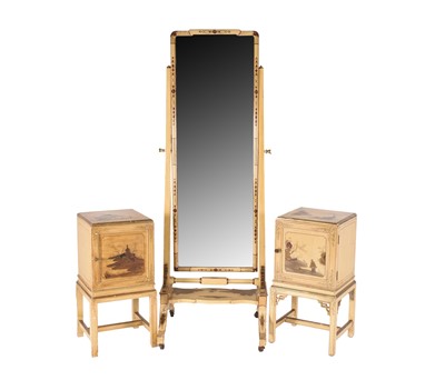 Lot 102 - Chinese Chippendale bedroom furniture suite (7)