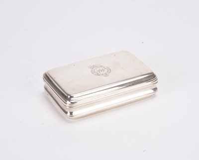 Lot 56 - A George III Scottish silver snuff box