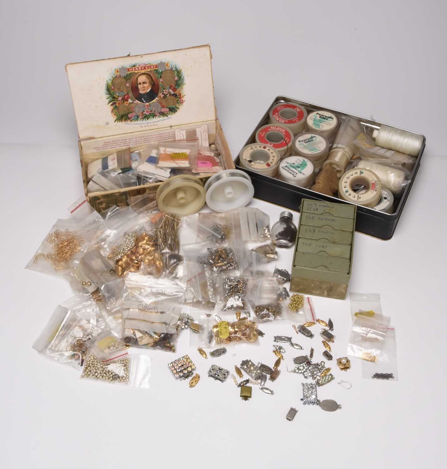 Lot 311 - A large collection of jewellery fastenings