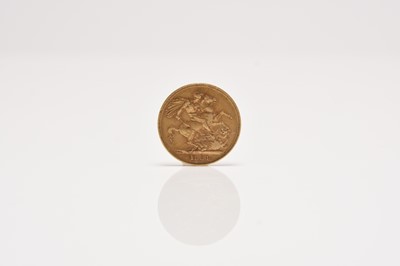 Lot 223 - Victoria - young head sovereign