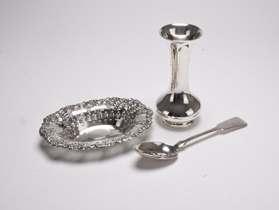 Lot 20 - Three pieces of silver