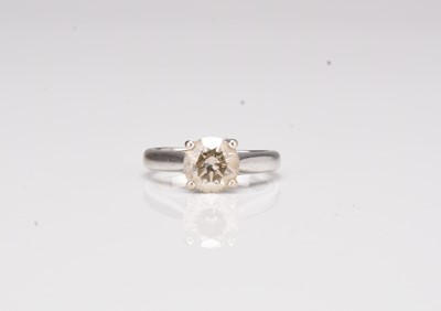 Lot 125 - An 18ct white gold single stone diamond ring