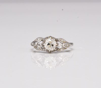 Lot An Art Deco diamond ring
