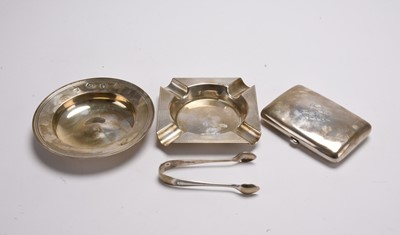 Lot 44 - A small group of silver