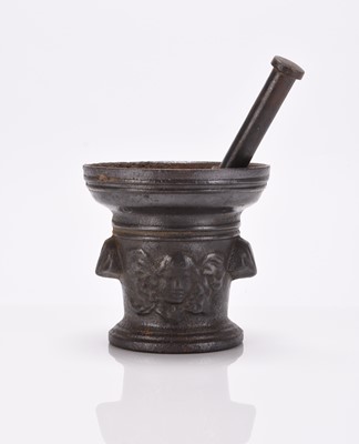 Lot 72 - A reproduction iron mortar and pestle