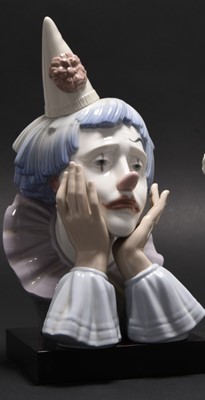Lot 179 - Lladro 'Sad Clown' bust and seven Royal Worcester 1920s Vogue Collection figures