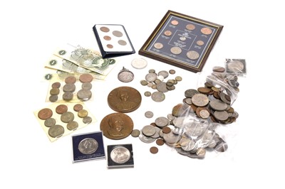 Lot 226 - An assorted collection of UK and foreign silver, cupro-nickel and bronze coinage