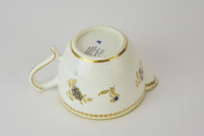 Lot 41 - A Caughley 'Dresden Flowers' milk jug, circa 1788-93