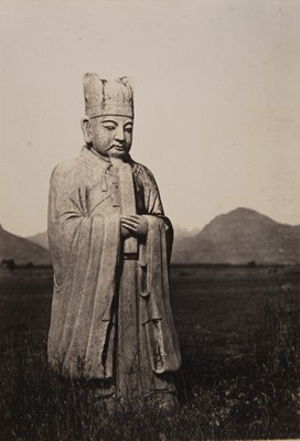 Lot 192 - Two albums of photographs of China and Chinese life, early 20th century