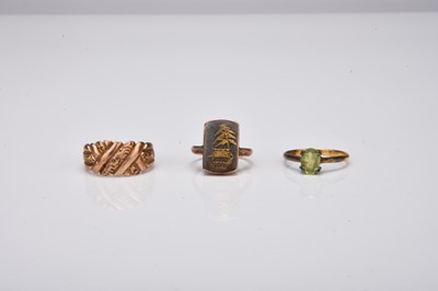 Lot 323 - Three rings