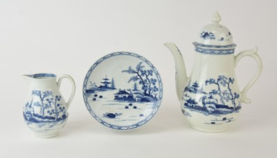 Lot 10 - A small group of Worcester 'Cannonball' porcelain, 18th century