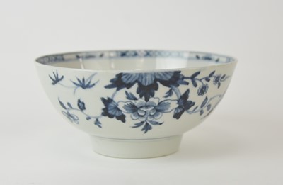 Lot 95 - A William Reid (Liverpool) 'Bird on a Branch' small punch bowl, circa 1756-1760