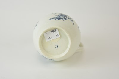 Lot 49 - A Caughley bell-shaped 'Bouquets mug, circa 1778-83
