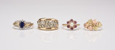 Lot 260 - Four 9ct gold rings