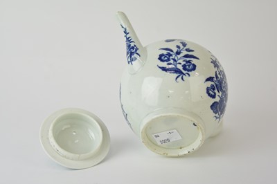 Lot 15 - A Worcester 'Three Flowers' teapot and cover, circa 1775-85
