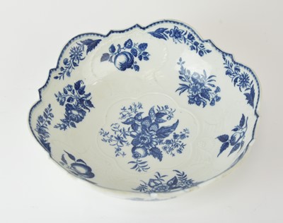 Lot 74 - Caughley 'Pine Cone' junket dish, circa 1780-85
