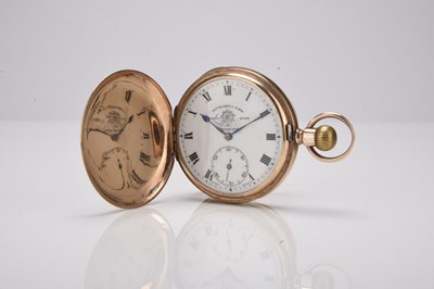 Lot 376 - Thomas Russell: A 9ct gold hunter pocket watch