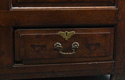 Lot 94 - An 18th century elm mule chest