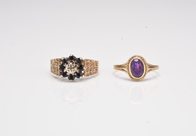 Lot 230 - Two 9ct gold rings