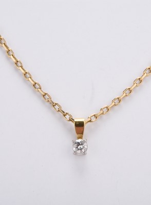 Lot 212 - A brilliant cut single stone diamond set pendant on chain
