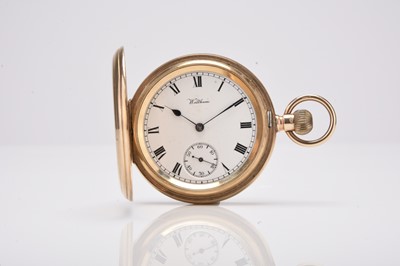 Lot 386 - Waltham: A 9ct gold hunter pocket watch