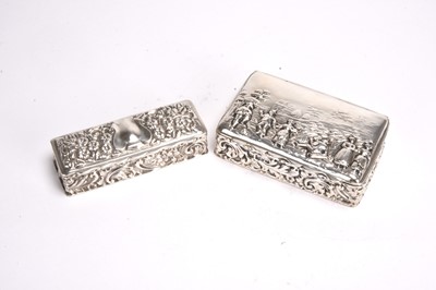 Lot 13 - Two silver trinket boxes
