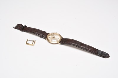 Lot 402 - Longines: A gentleman's gold plated wristwatch