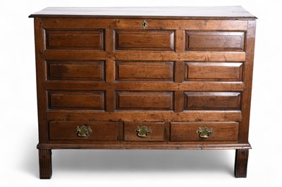 Lot 93 - An 18th century oak mule chest, possibly Lancashire