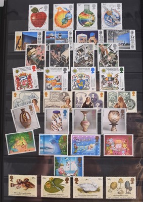 Lot 126 - A large collection of Great Britain stamps