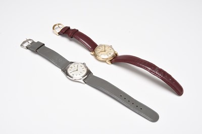 Lot 122 - Bulova and Benrus: Two gentleman's wristwatches