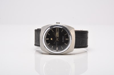 Lot 451 - Enicar: A gentleman's stainless steel Space Case calendar watch