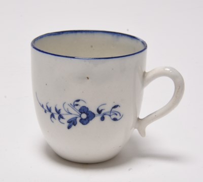 Lot 78 - A Caughley 'Chantilly Sprigs' coffee cup, circa 1790