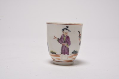 Lot 23 - A Worcester chinoiserie coffee cup, circa 1775-80