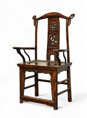 Lot 75 - A Chinese softwood chair, late Qing Dynasty