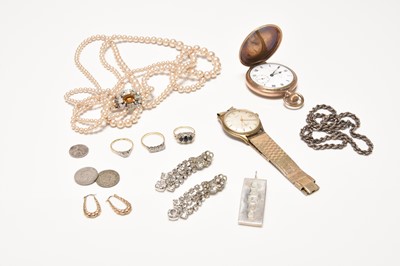 Lot 48 - A small collection of jewellery