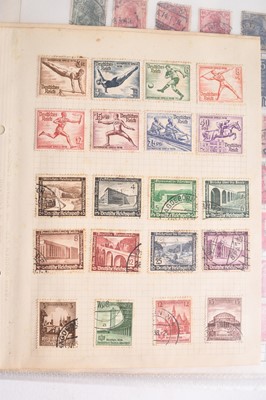 Lot 281 - A large European collection of stamps in albums/binders