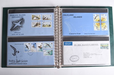 Lot 221 - A collection of stamps