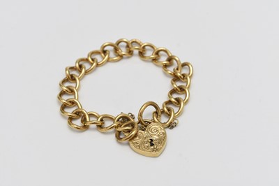 Lot 251 - A yellow metal curb link bracelet