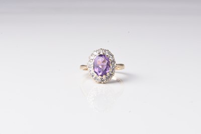 Lot 168 - A 9ct gold amethyst cluster ring