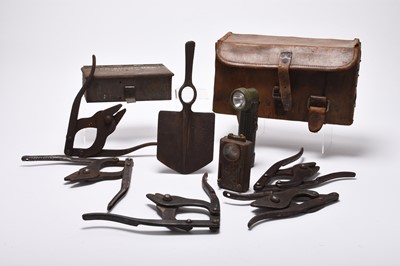 Lot 189 - Five Pairs of British Army Wirecutters and Other Militaria