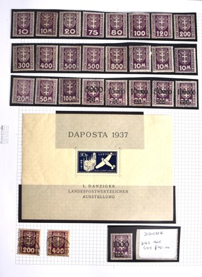 Lot 309 - A large collection of German stamps